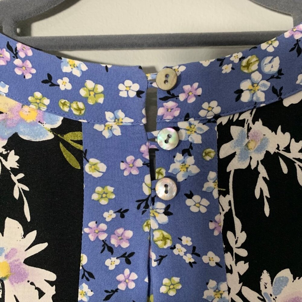 J. Jill Women Mixed Floral Print Sleeveless Shift Dress Black Blue Pom Pom Hem‎ - Picture 5 of 11